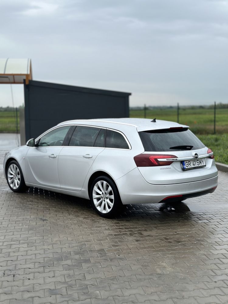 Opel Insignia Sports Tourer 2015