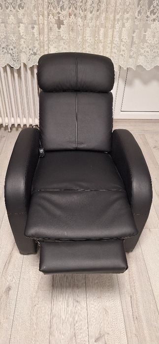 Fotoliu extensibil cu funcție masaj