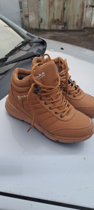 Зимние кроссовки