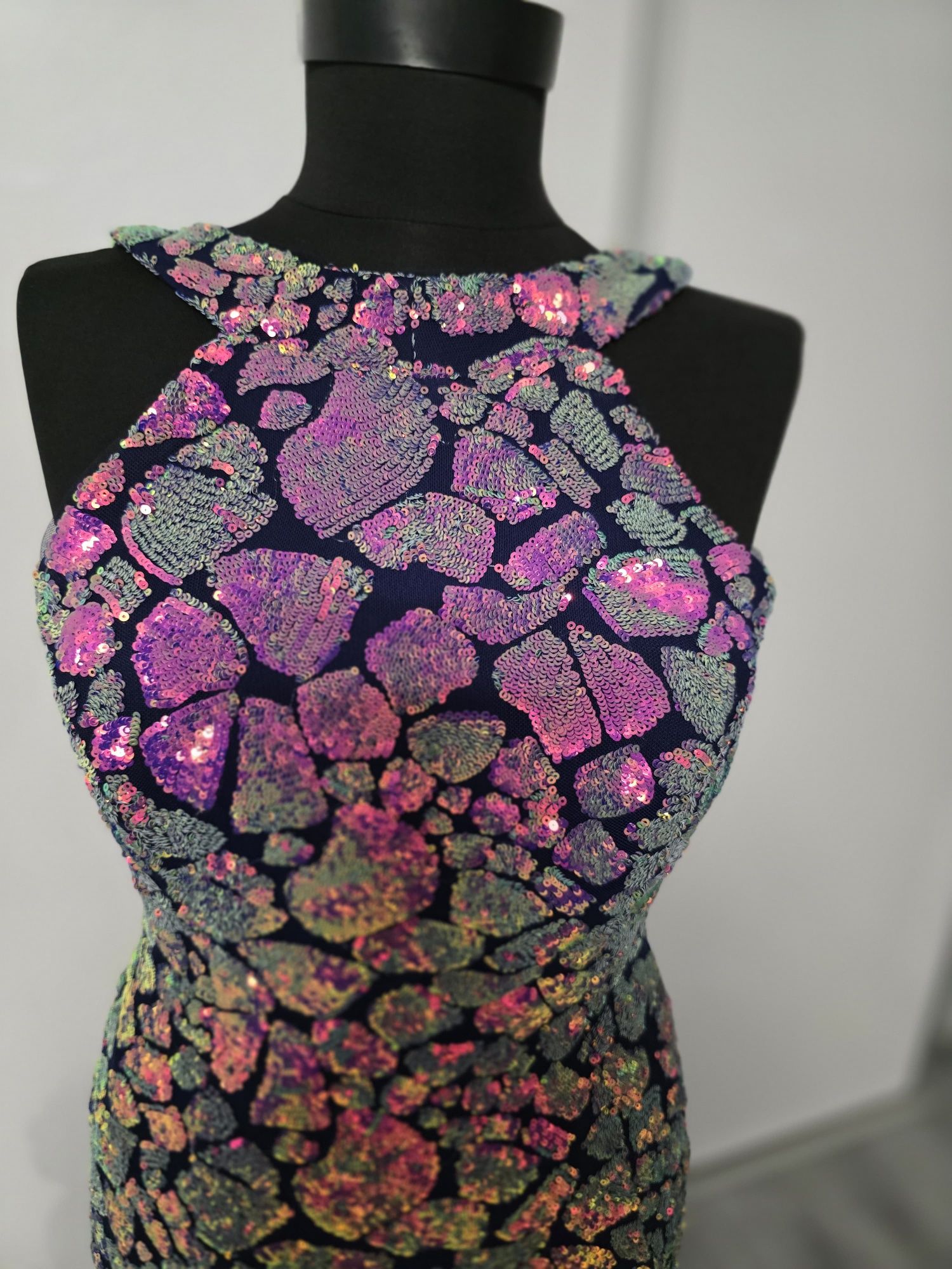 Rochie de seară cu paiete