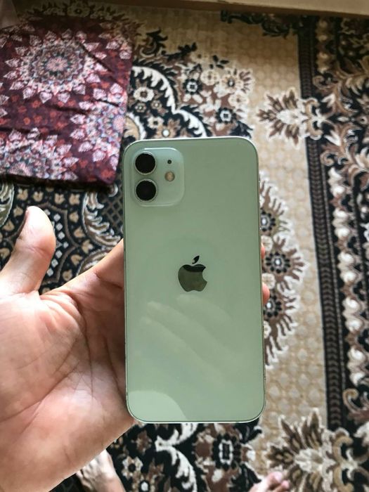 iPhone 12 sotiladi
