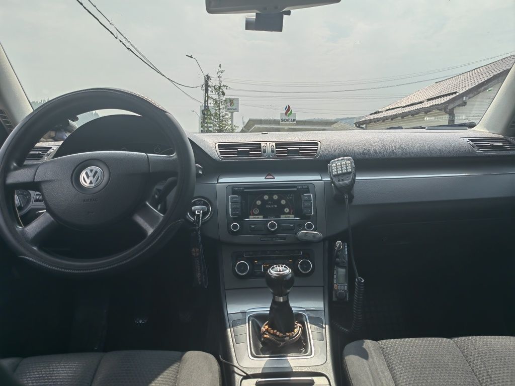 VW Passat B6 Combi 1.6 TDI Bluemotion