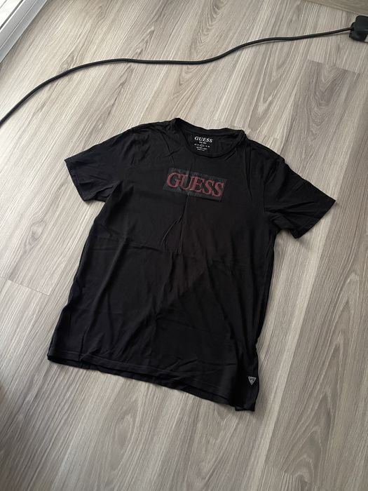 Tricou guess barbati