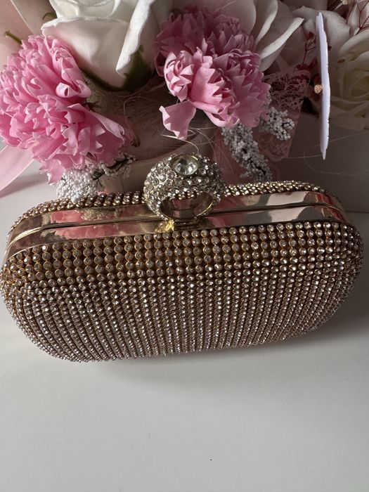 Официална чанта клъч с камъни