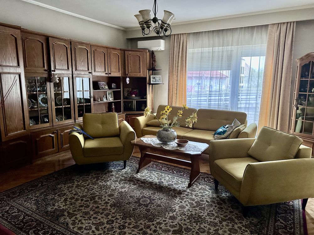 Persoana fizica inchiriez casa/vila Calea Turzii
