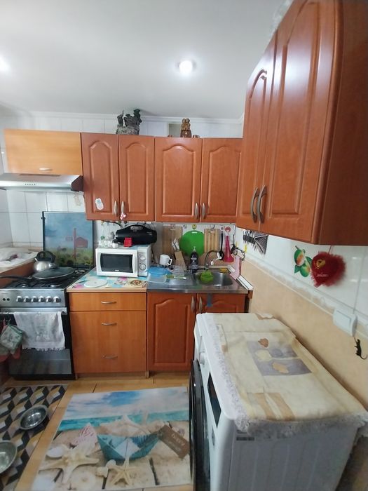 Срочно продам 2 комнатную квартиру 40 кв.м. турксибский район