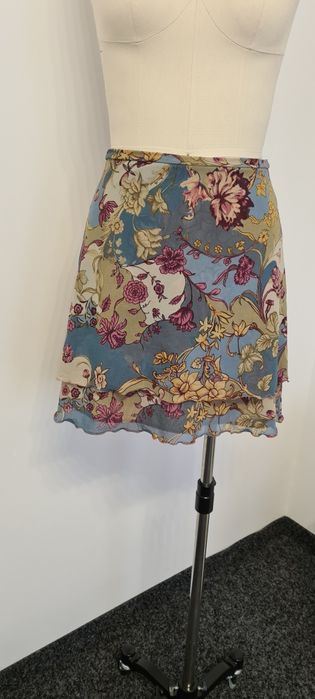 Нова поличка без етикет- размер S