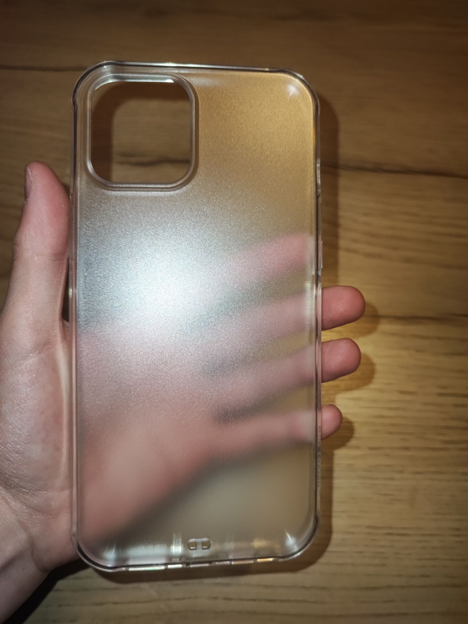 Vând Husă pentru iPhone 12 Pro Max Transparentă