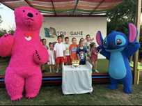 Inchirere mascote gonflabile evenimente