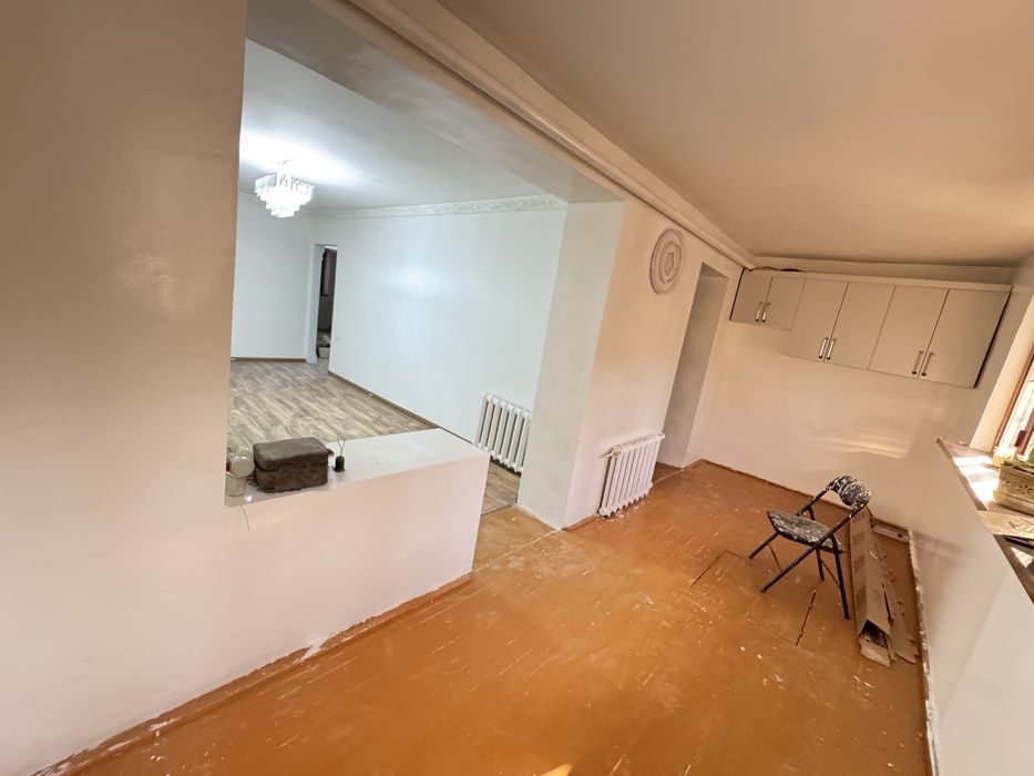 Срочно продается 3-х комнатная квартира на ул. Фархадская (МЧС)