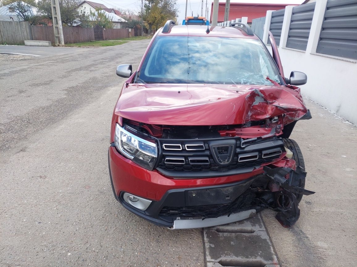 Dezmembrez Dacia Sandero stepway 11 2020 motor 1.0 sce