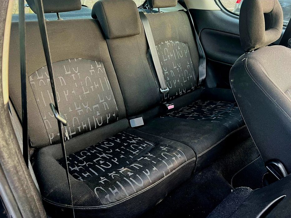 PEUGEOT 206  proprietar