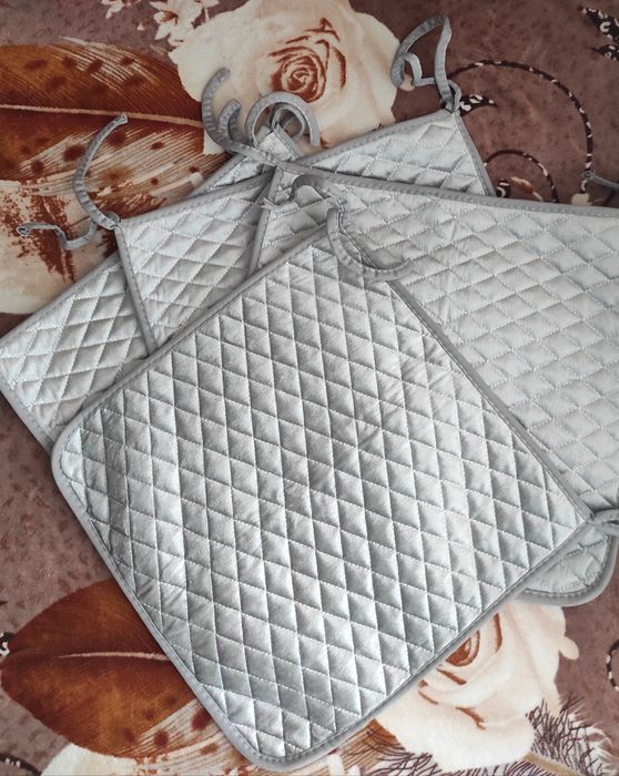 Накидки на стулья