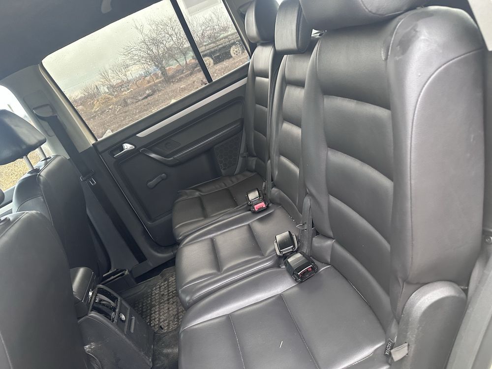 Vw touran 2.0 i на части