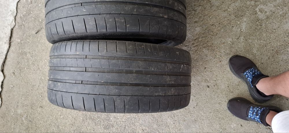 Гуми Michelin pilot super sport 255/35/19 DOT 2218