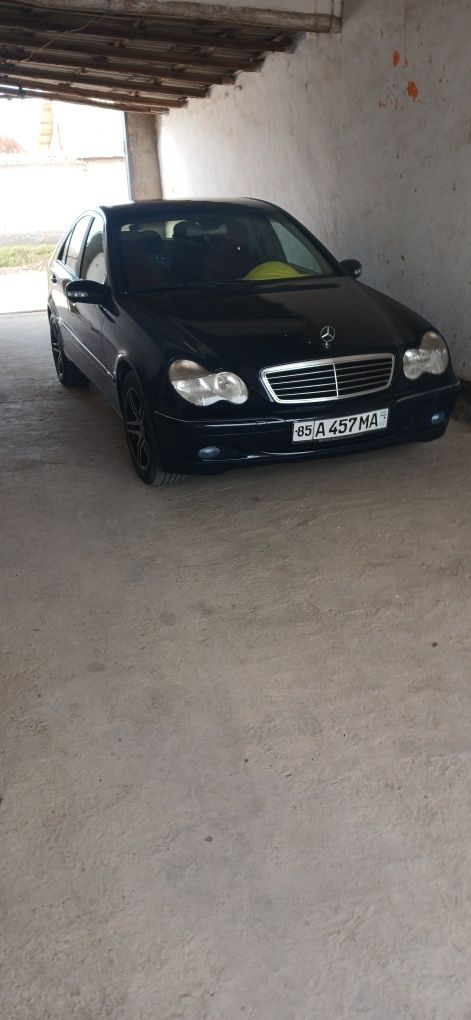 Mercades-Benz W203 abmen bor jm moshinalariga