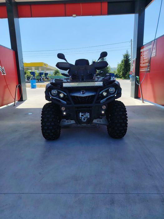 Atv can am outlander