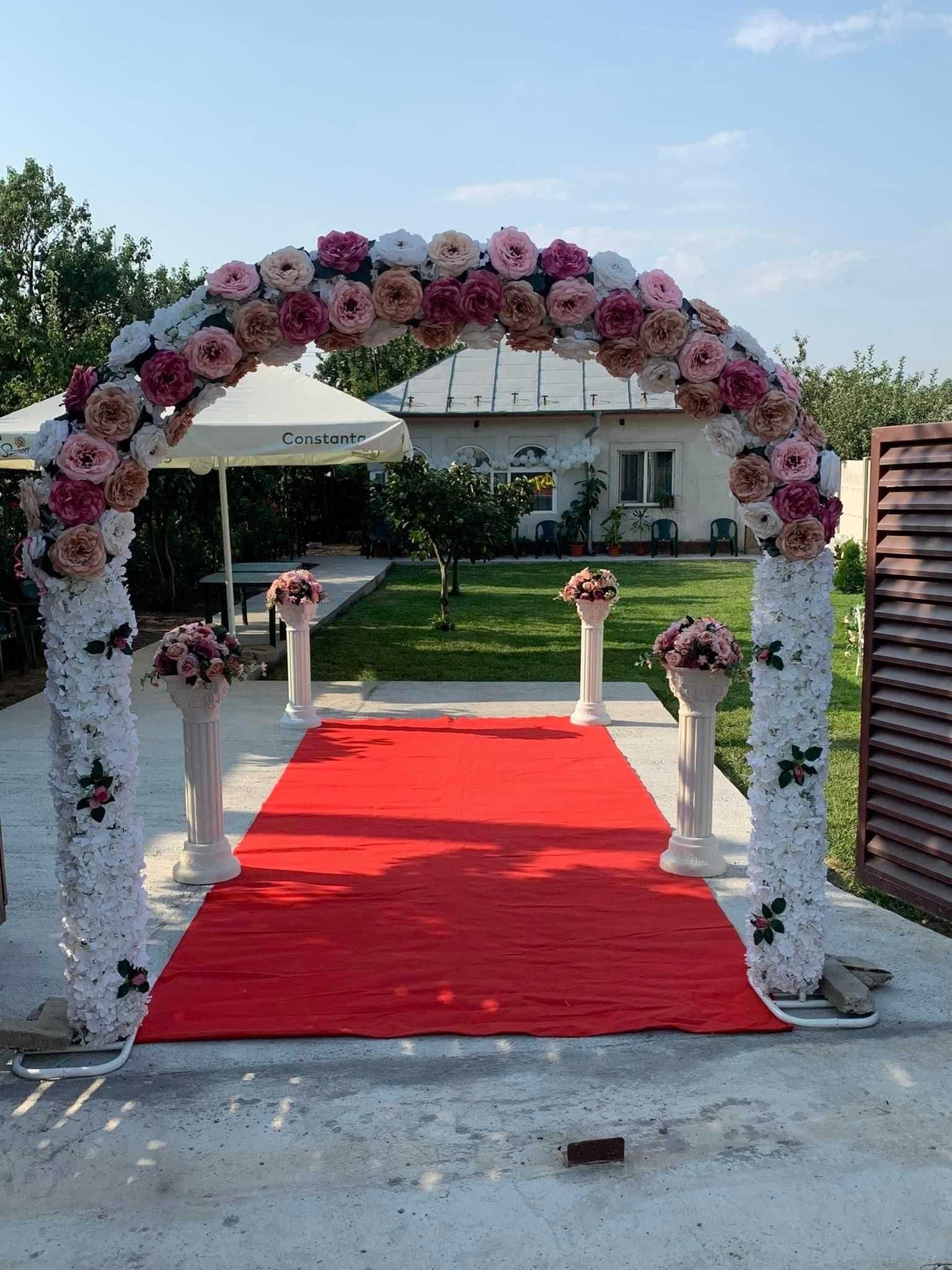 Cort de inchiriat pentru nunta ,botez,majorat/decoratiuni florale