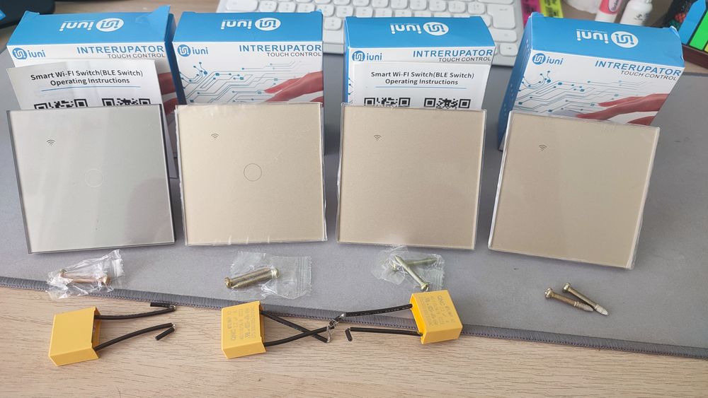 Смарт ключове за осветление