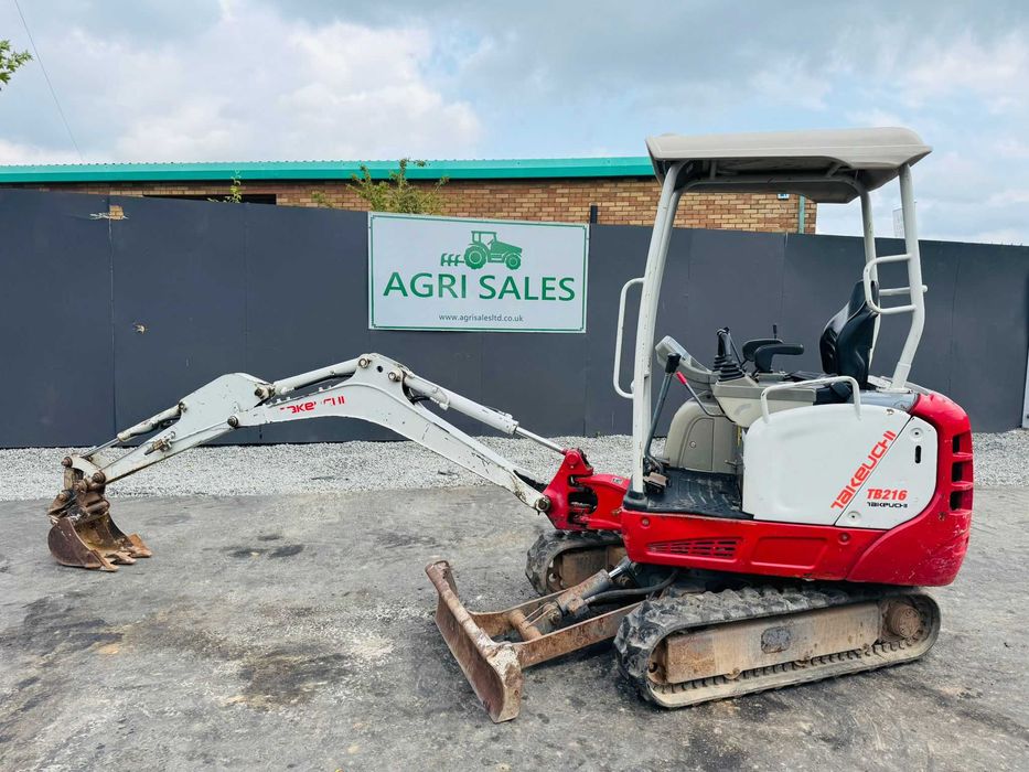 Miniexcavator Takeuchi TB216