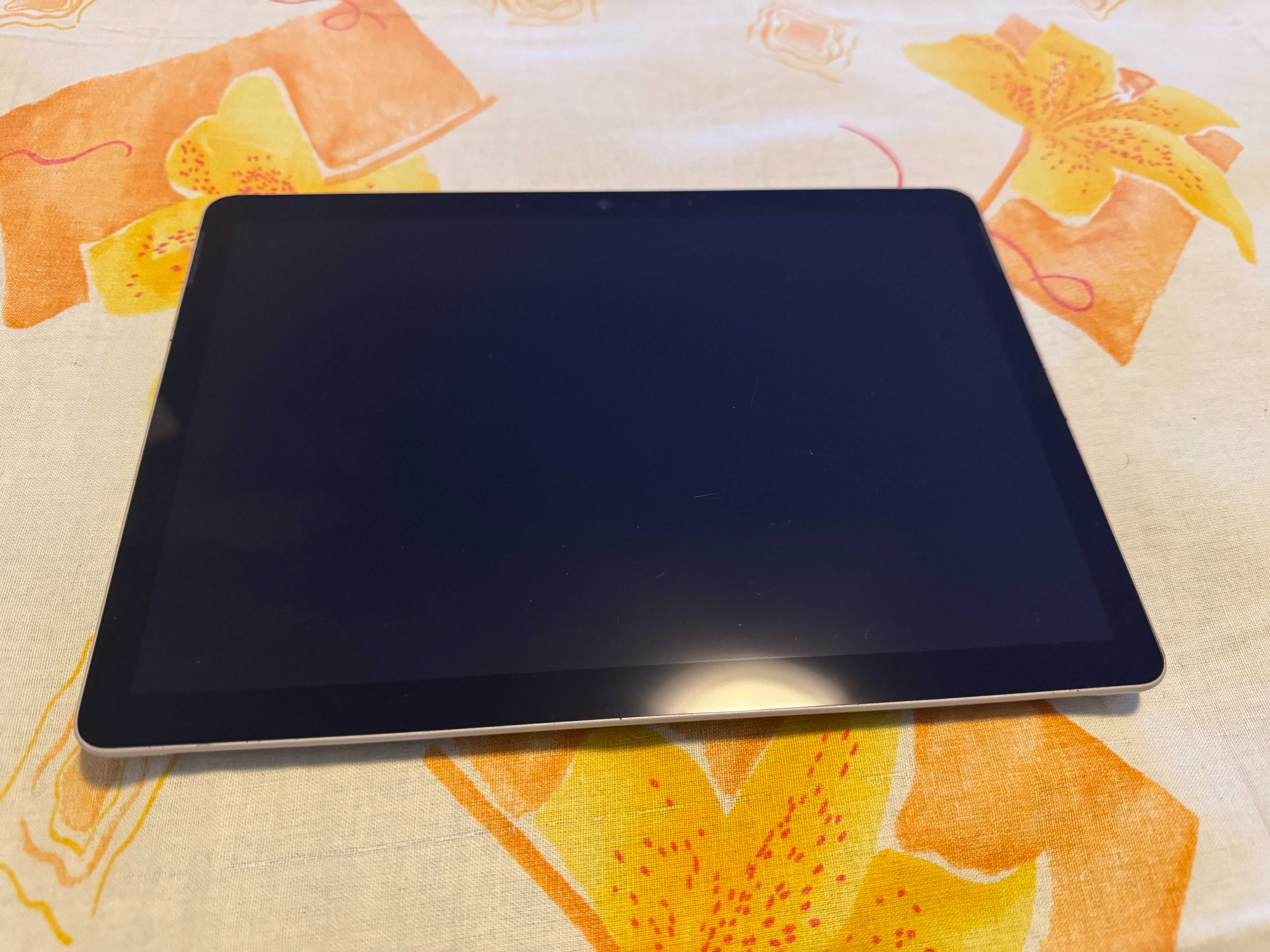 Tableta Microsoft Surface GO 2