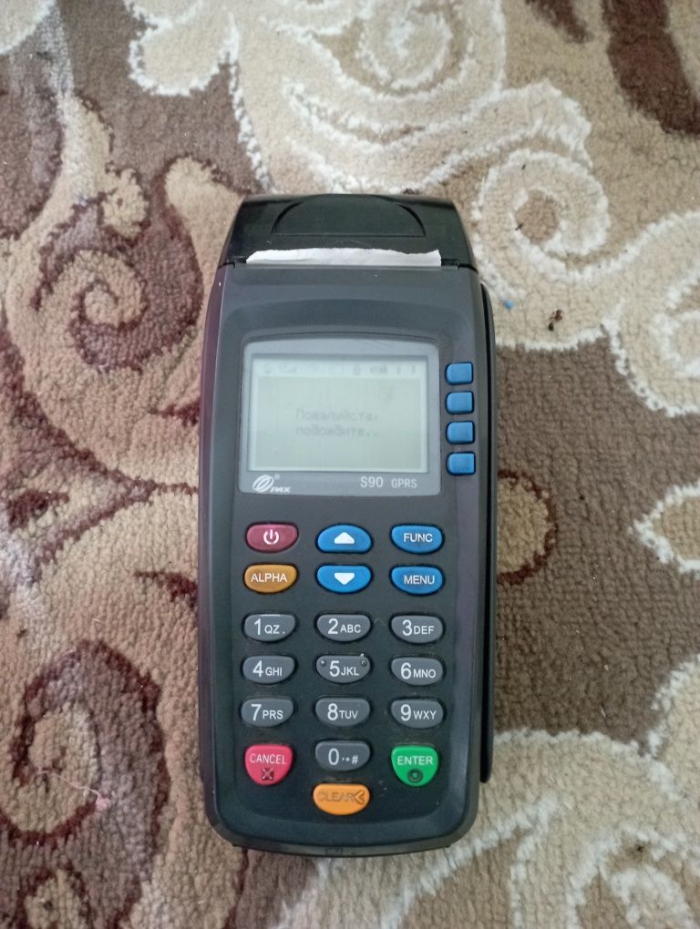 Terminal Uzcard sotiladi dakumenti yuq. Ishlaydi