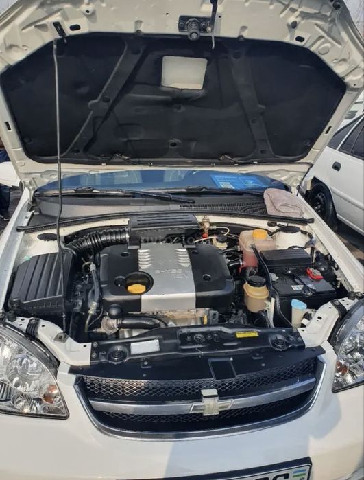 Ласетти срочно сотилади!!!