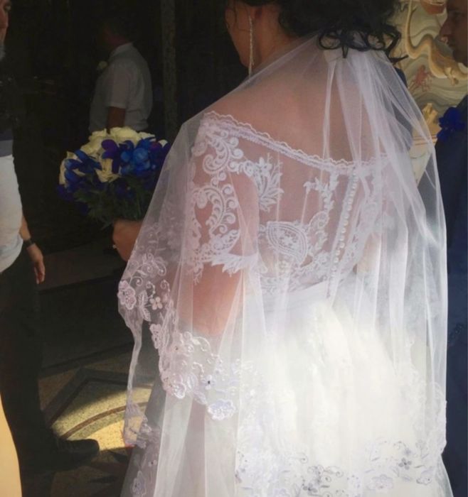 Rochie mireasa, maneca scurta M-38