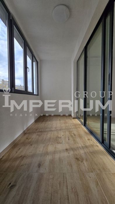 Чисто нов ТРИстаен, ЮЖЕН апартамент * СРЕДЕН ЕТАЖ * АСАНСЬОР, Базар Л