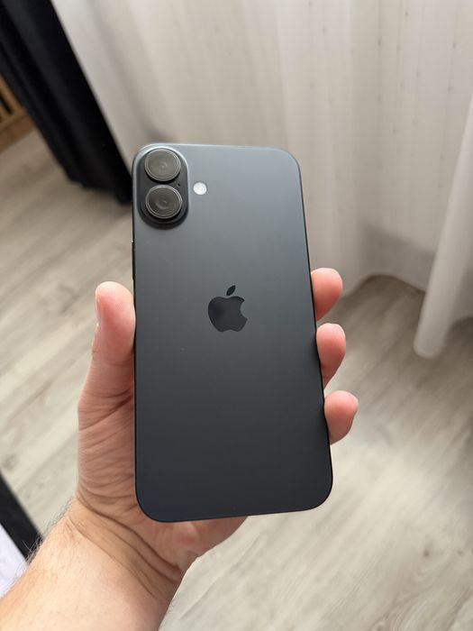 Phone 16 Plus – ca nou, baterie 100%, fără urme de uzură