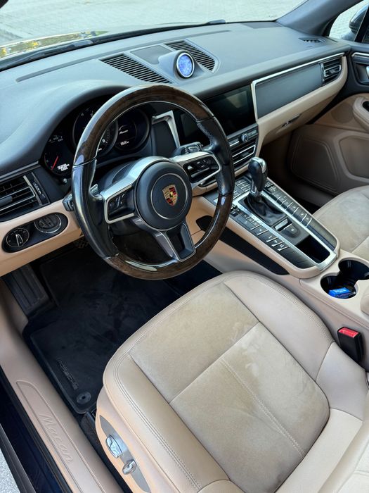 Vând urgent Porsche Macan 2021 preț negociabil