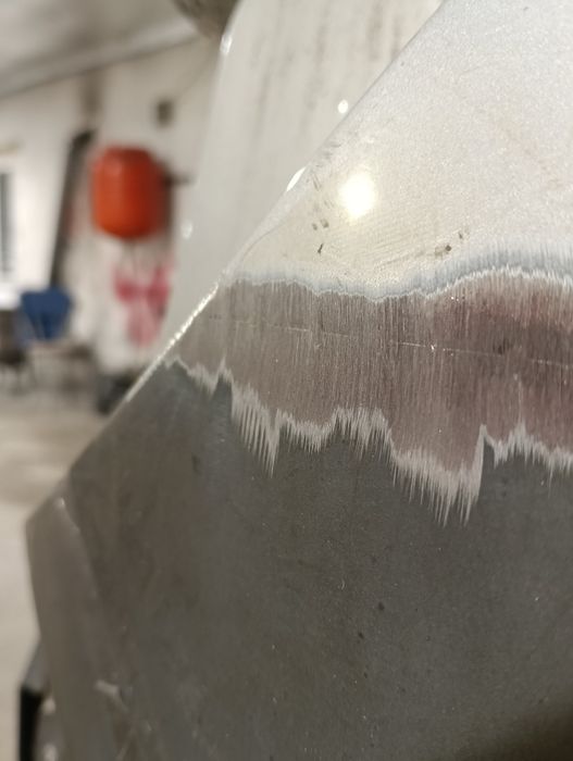 Tinichigerie auto Brasov > Reparatii praguri si retusuri (blending)