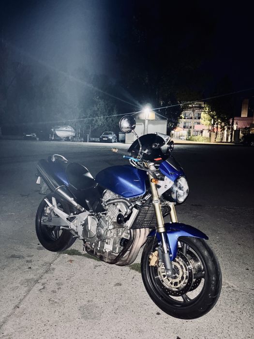 Honda hornet pc36