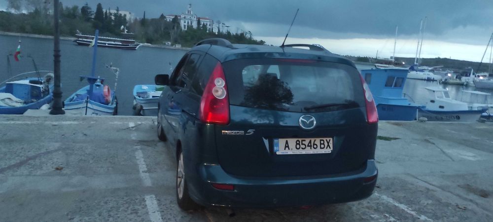 Продавам Мазда-5.