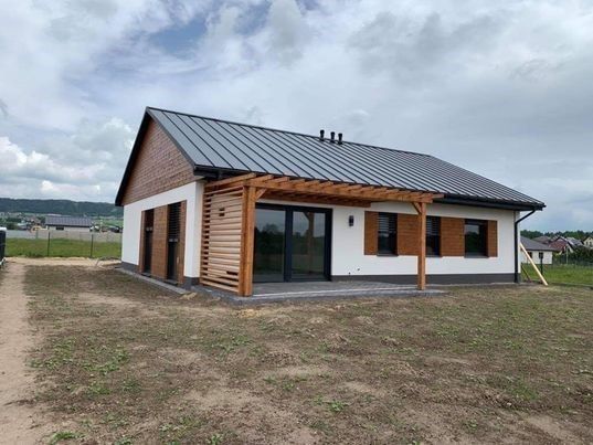 Vand container modular tip casa de locuit. Mai avem de vânzare și alte