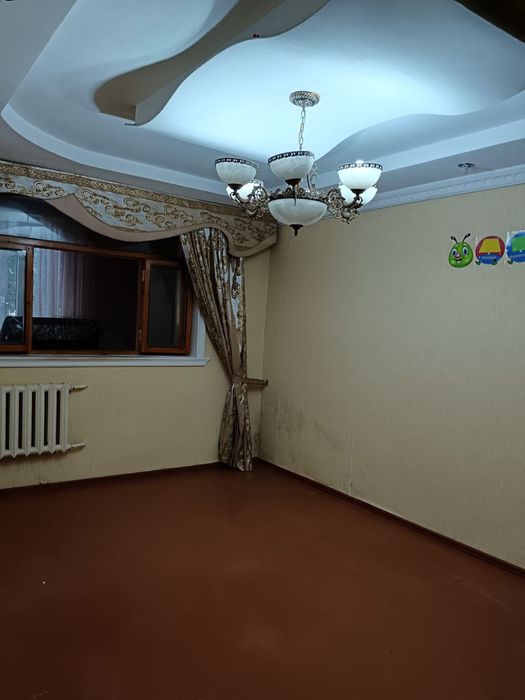 Продается 3х ком. квартира в М. Улугбекском р-н, поселок Улугбек