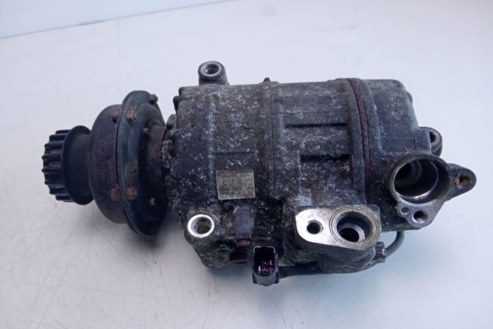 Compresor clima   2.5 tdi 7H0820805H Volkswagen VW Touareg generatia