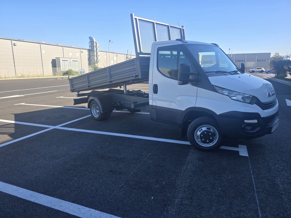 Iveco daily basculabil trilateral 2018