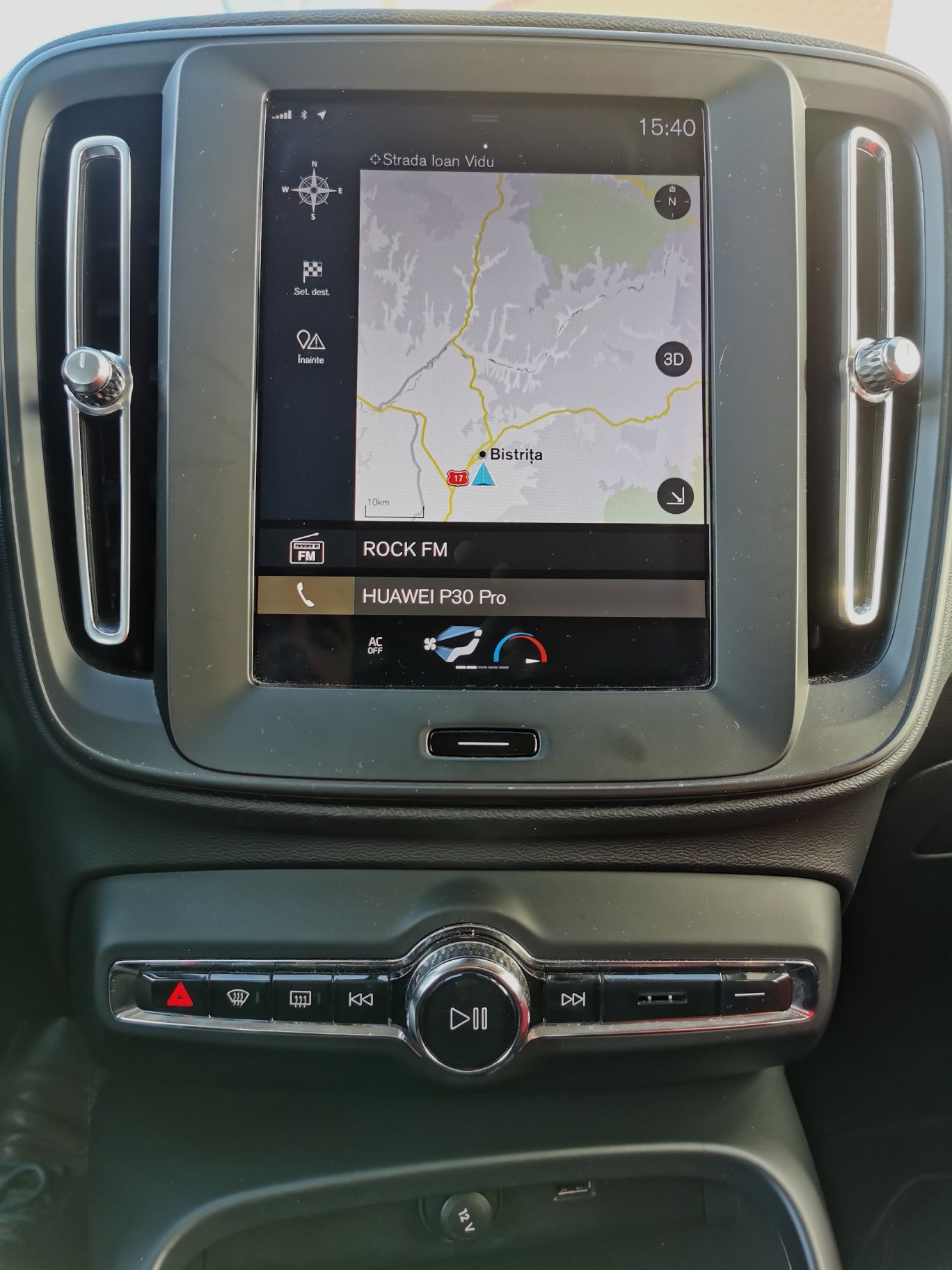 Volvo XC40, an 2018, 142629 km