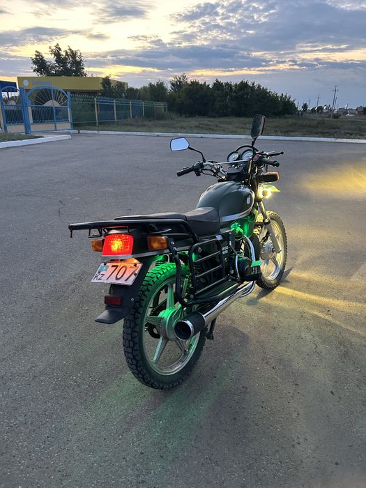 Продам мотоцикл Yaqi