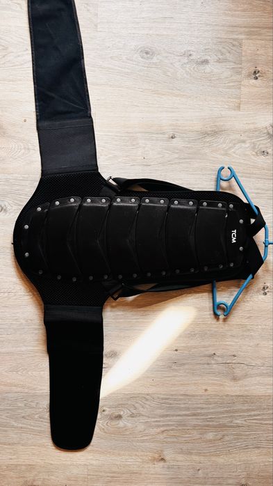 Vand protectie spate TCM  motor/ ski / bicicleta marime L