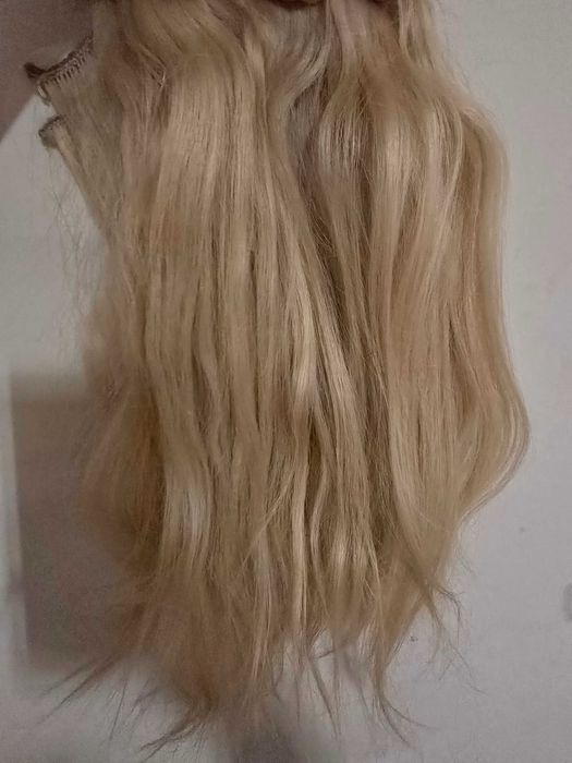 Екстеншъни естествена коса