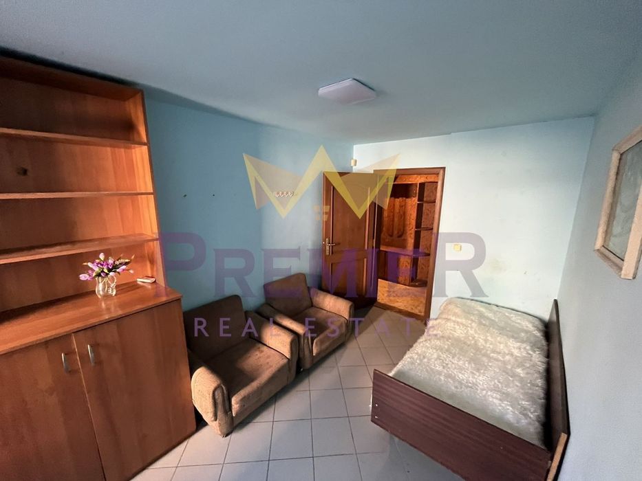 Дава се под наем Четиристаен апартамент в Варна, Зимно кино Тракия - 105 кв.м за 408 € - Снимка #5