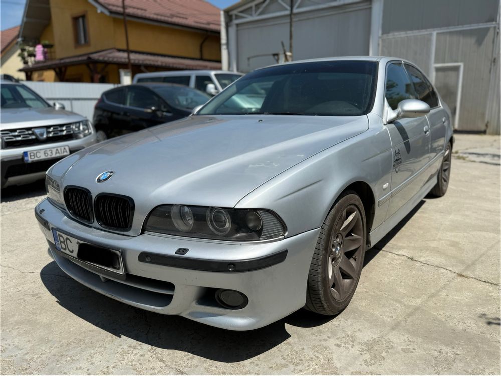 BMW 520d E39 2002 Pachet M cu interior exclusiv^R17^NAVI^DUBLUCLIMA^