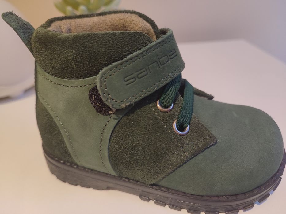 21 номер боти за момче естествена кожа и велур 21 номер