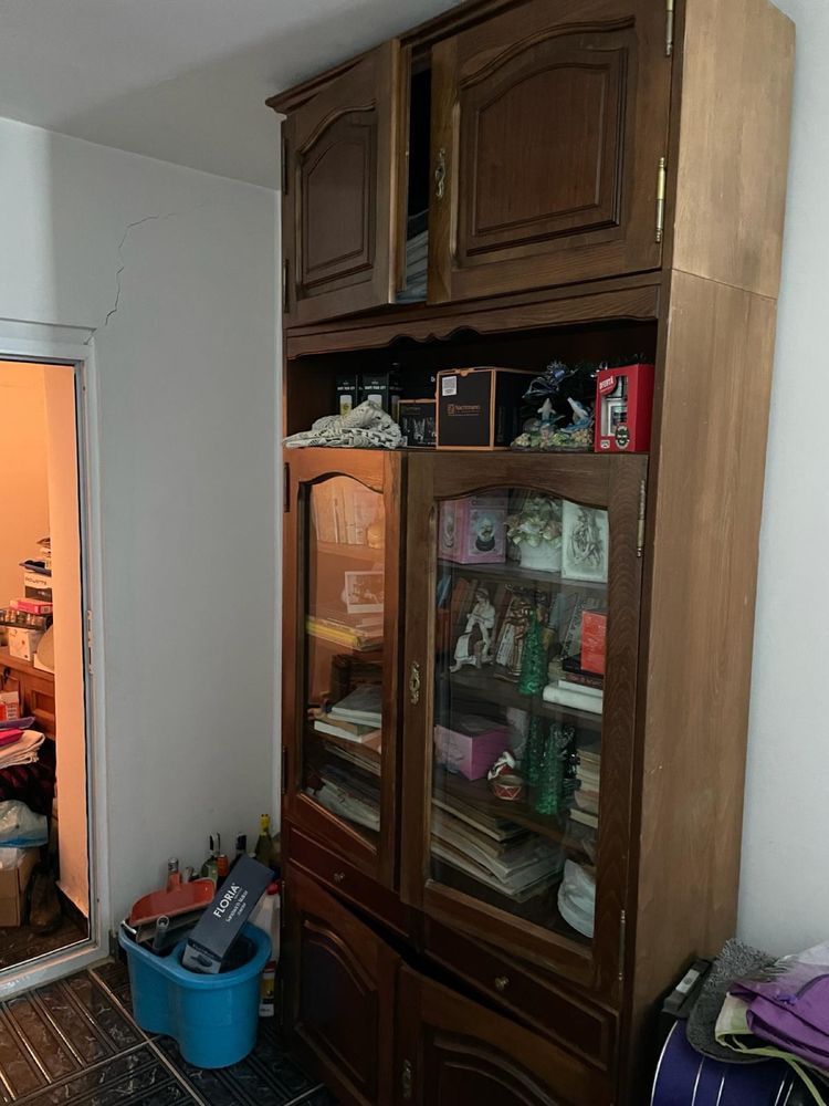 Mobila veche vintage ieftina