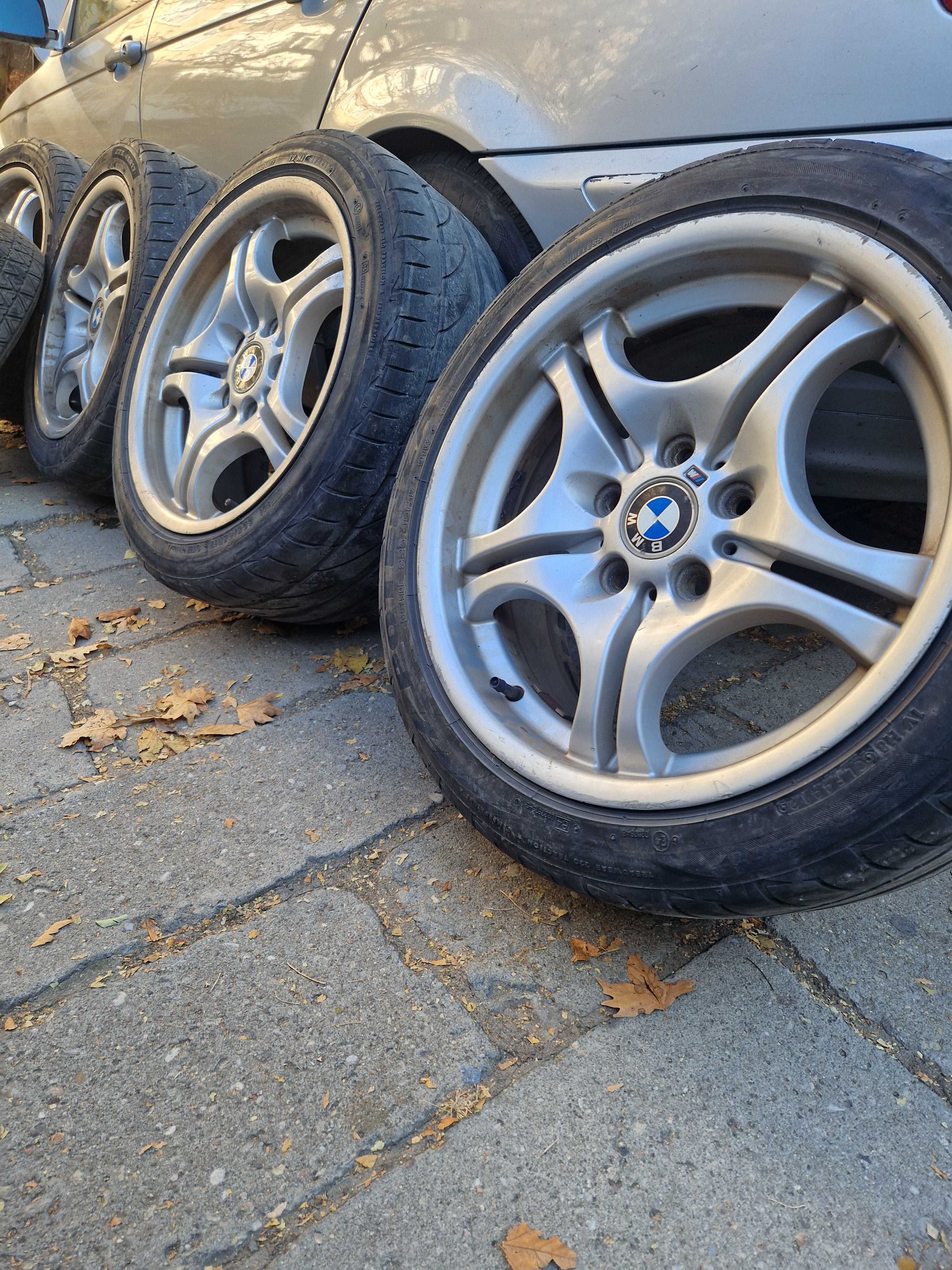 Джанти с гуми 225/45 R17 с патерицата в комплект 600 лева