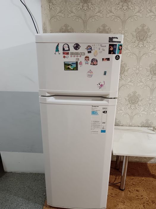 Продам холодильник