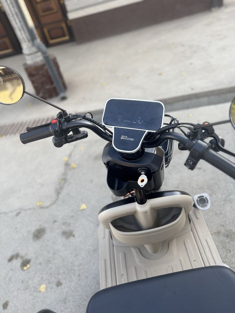 Skuter holati yangi 650$ ozro kami bor aloqaga chiqaveraszlar.