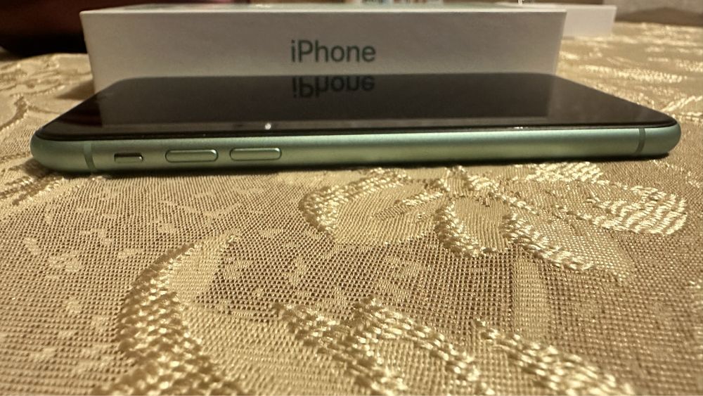 Iphone 11 Green 64GB